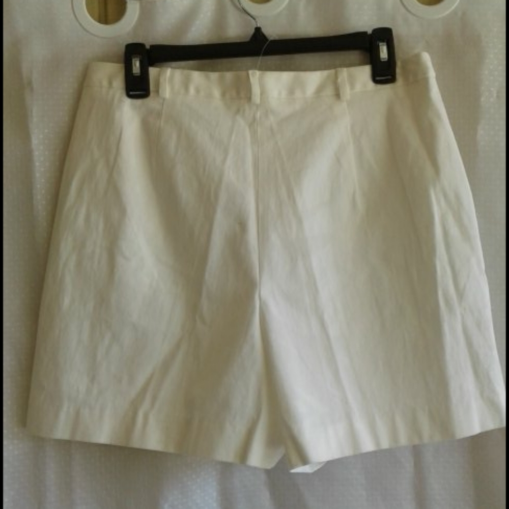 Shorts - Picture 2 of 2